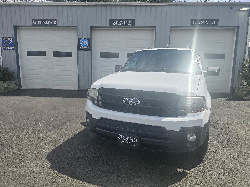 Used 2016 Ford Expedition XL AWD/4WD image 2