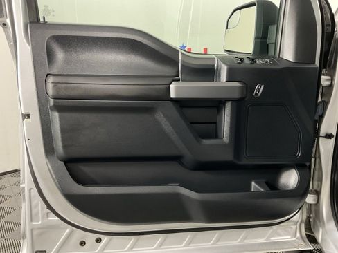 Used 2019 Ford F150 XLT w/ Equipment Group 302A Luxury RWD image 12