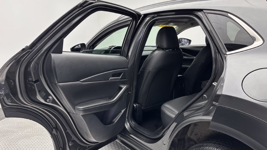 Used 2023 MAZDA CX-30 AWD 2.5 S w/ Select Package image 33