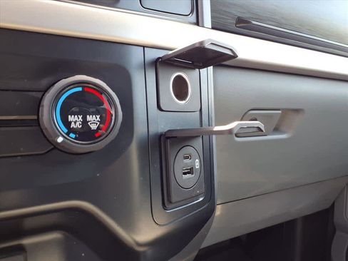 Used 2021 Ford F150 XLT AWD/4WD image 15