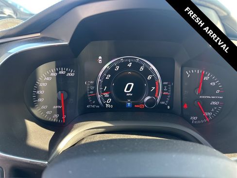 Used 2015 Chevrolet Corvette Stingray Coupe RWD image 15