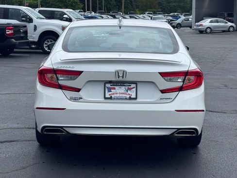 Used 2019 Honda Accord Sport image 15