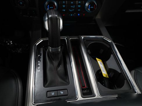 Used 2018 Ford F150 Platinum w/ Equipment Group 701A Luxury AWD/4WD image 26