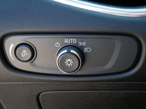 Used 2024 Chevrolet Malibu LT image 19