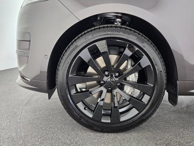 New 2026 Land Rover Range Rover Sport Dynamic SE AWD/4WD image 9