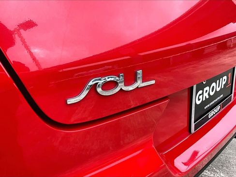 Used 2021 Kia Soul GT-Line FWD image 28