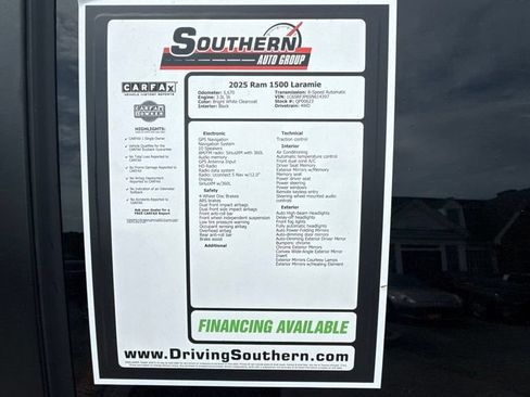 Used 2025 RAM 1500 Laramie AWD/4WD image 11