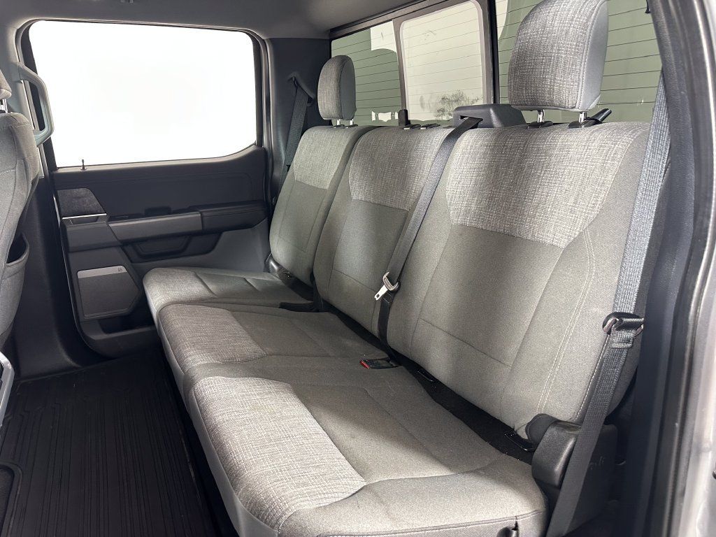 Used 2022 Ford F150 XLT w/ Equipment Group 302A High AWD/4WD image 16