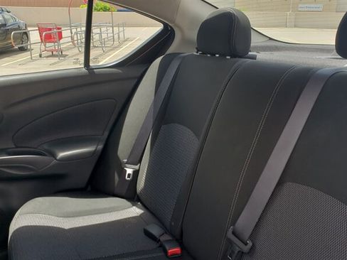 Used 2018 Nissan Versa SV FWD image 11