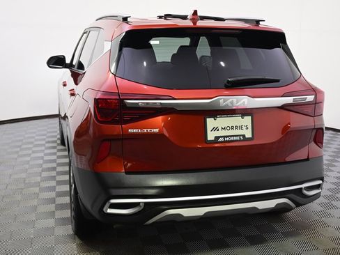 Used 2023 Kia Seltos S image 4