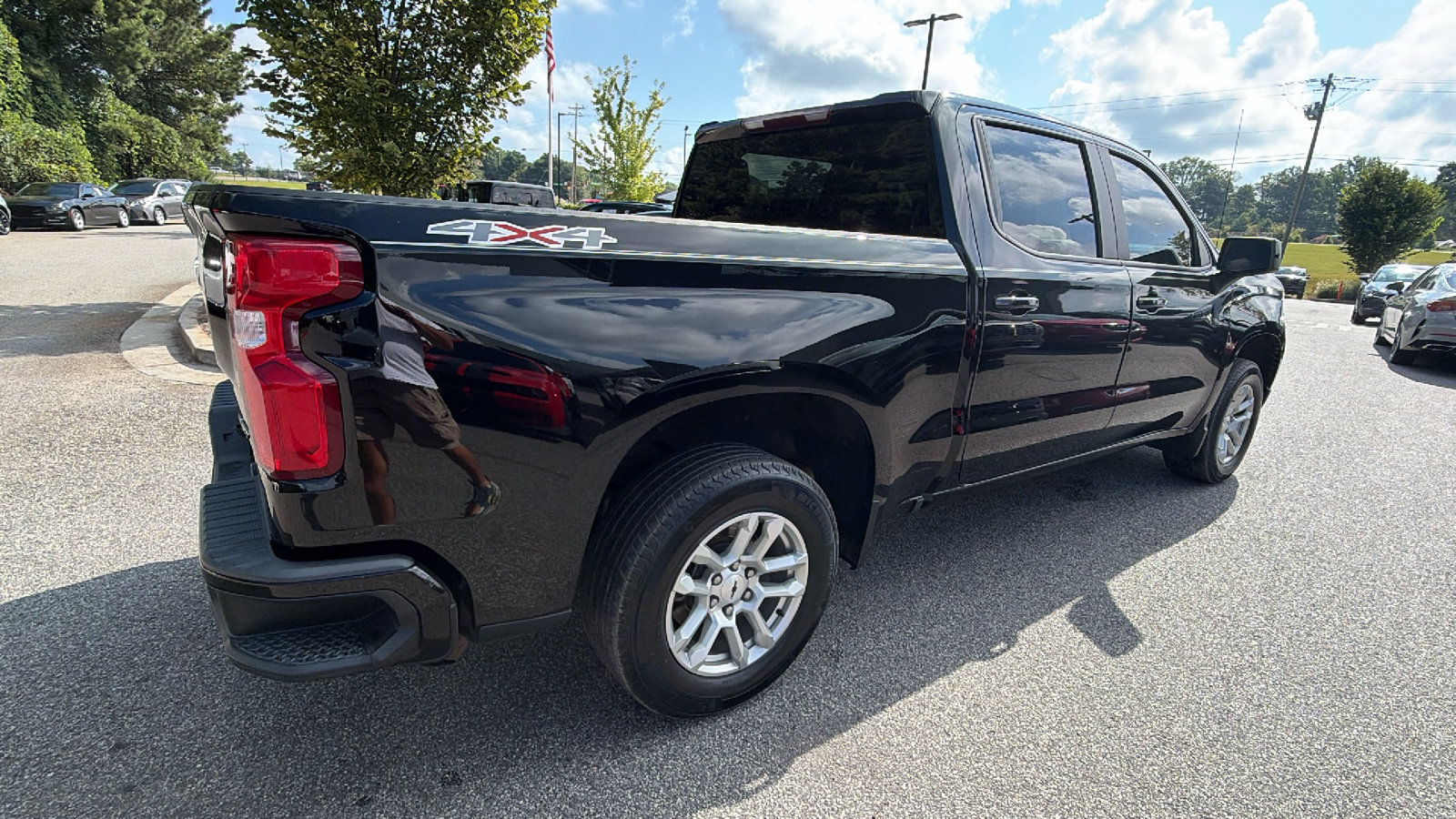 Used 2022 Chevrolet Silverado 1500 RST w/ Protection Package AWD/4WD image 8