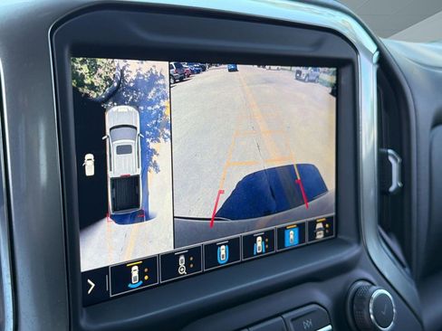 Used 2021 Chevrolet Silverado 1500 LTZ w/ Technology Package AWD/4WD image 27