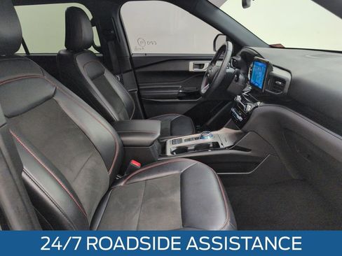 Certified 2023 Ford Explorer ST-Line w/ Class IV Trailer Tow Package image 18