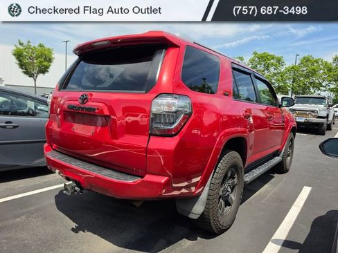 Used 2018 Toyota 4Runner SR5 Premium AWD/4WD image 6