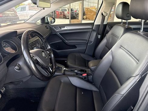 Used 2017 Volkswagen Golf Alltrack SE AWD/4WD image 13