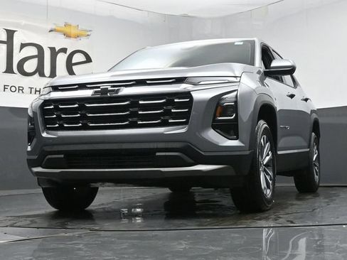 New 2026 Chevrolet Equinox LT w/ Convenience Package II FWD image 34
