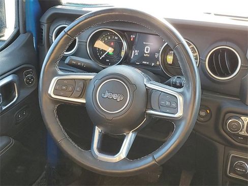 Used 2023 Jeep Wrangler Unlimited Sahara w/ Dual Top Group image 30