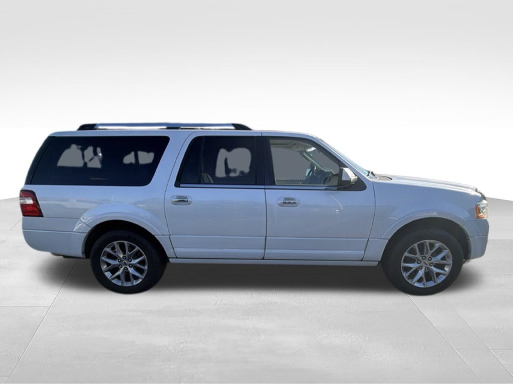 Used 2016 Ford Expedition EL Limited w/ Equipment Group 301A RWD image 3