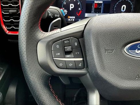 Used 2025 Ford Ranger Raptor image 18
