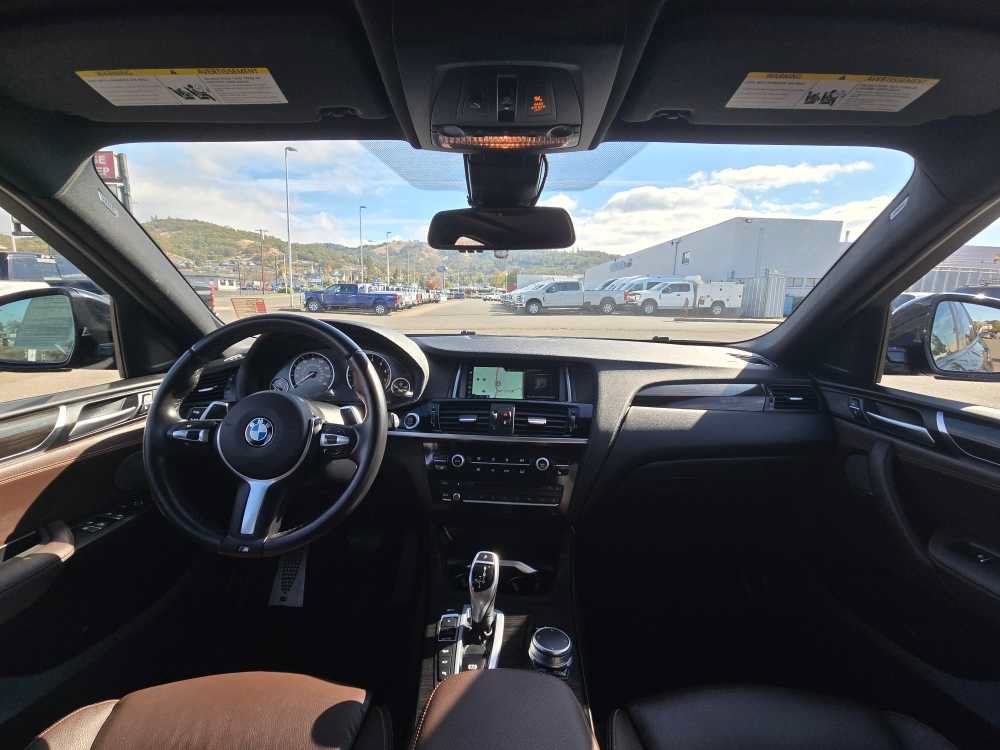 Used 2018 BMW X4 xDrive28i w/ Premium Package Enhanced AWD/4WD image 15
