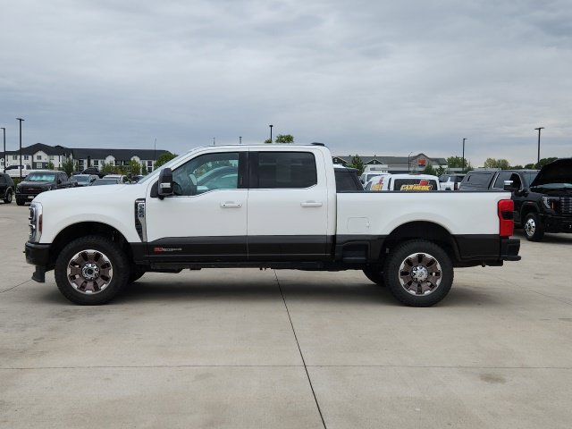 Used 2024 Ford F250 King Ranch AWD/4WD image 2