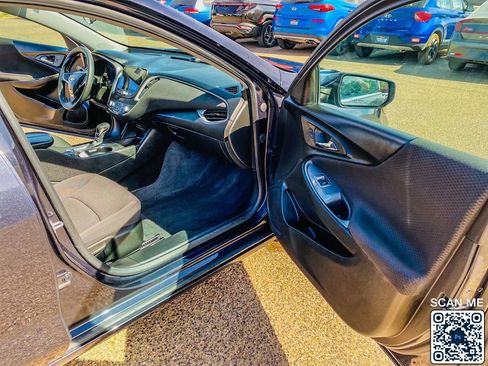 Used 2023 Chevrolet Malibu LT FWD image 15
