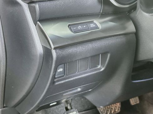 Used 2020 Nissan Maxima 3.5 SV w/ Floor Mat Group FWD image 17