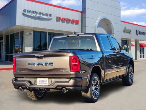 New 2026 RAM 1500 Tungsten w/ Trailer Tow Group AWD/4WD image 5
