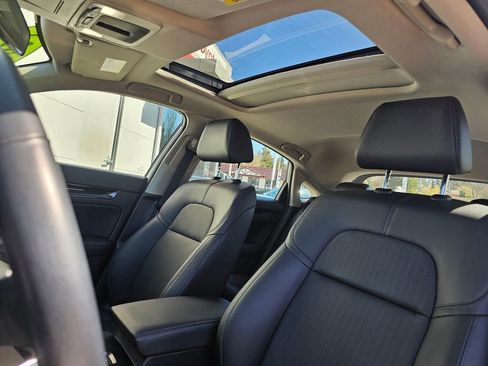 Used 2024 Honda Civic EX-L image 21