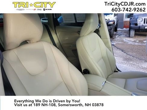 Used 2015 Volvo XC60 T5 image 25