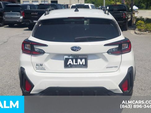 Used 2025 Subaru Crosstrek 2.5i Premium AWD/4WD image 6