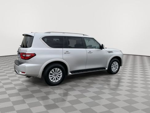 Used 2023 Nissan Armada SV image 7