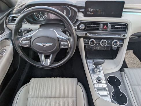 Used 2023 Genesis G70 2.0T w/ Sport Prestige Package image 10