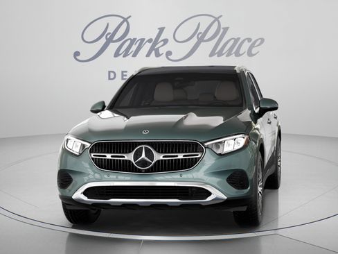 Certified 2026 Mercedes-Benz GLC 300 image 37