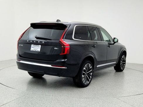 New 2026 Volvo XC90 B6 Plus w/ Protection Package image 5