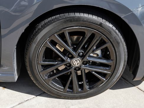Used 2025 Toyota Camry SE FWD image 10