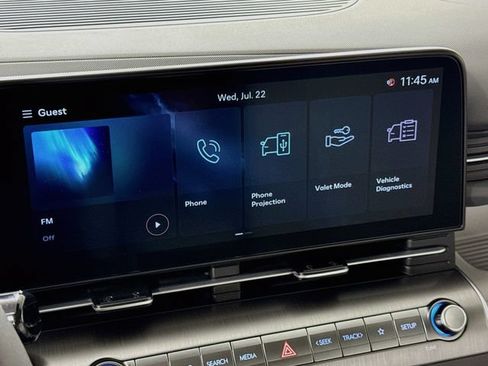 Certified 2025 Hyundai Kona SEL AWD/4WD image 16