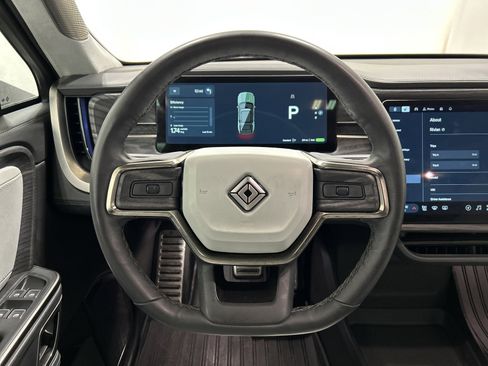 Used 2023 Rivian R1S Adventure image 28
