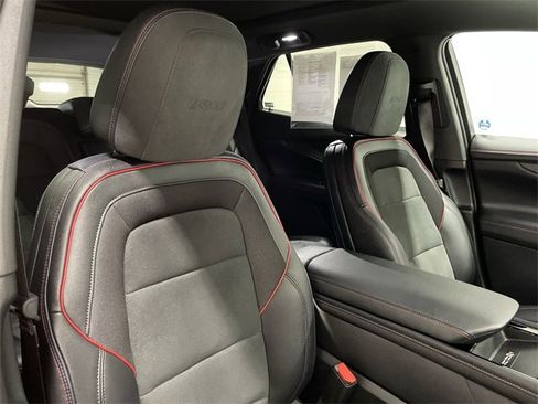 Certified 2025 Chevrolet Blazer EV RS image 19