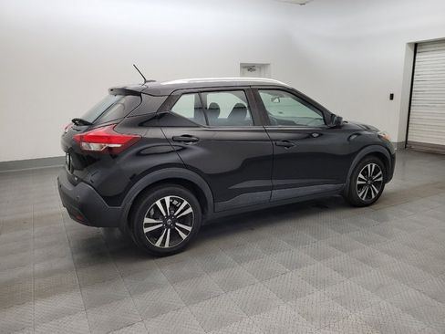Used 2020 Nissan Kicks SV FWD image 10