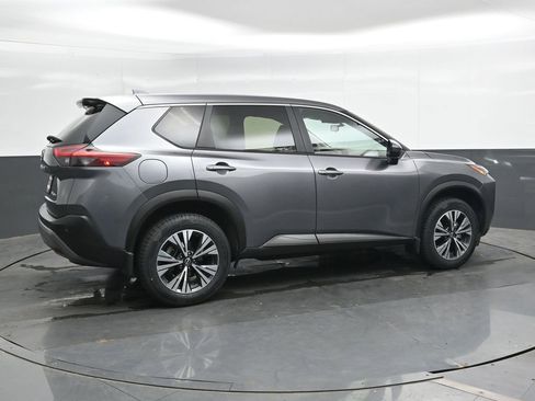 Used 2023 Nissan Rogue SV AWD/4WD image 4