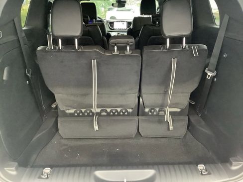 New 2026 Chrysler Pacifica Select image 11
