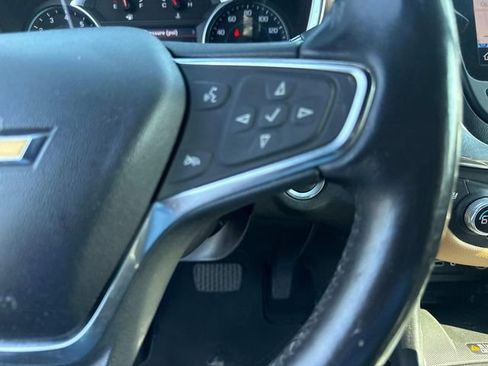 Used 2019 Chevrolet Equinox Premier FWD image 31