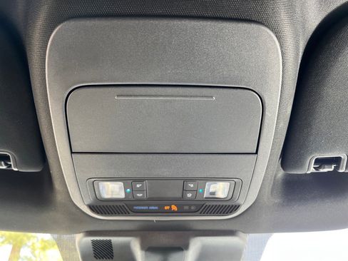 Used 2023 Ford F150 XL image 30