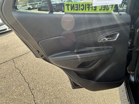Used 2013 Buick Encore Convenience FWD image 13