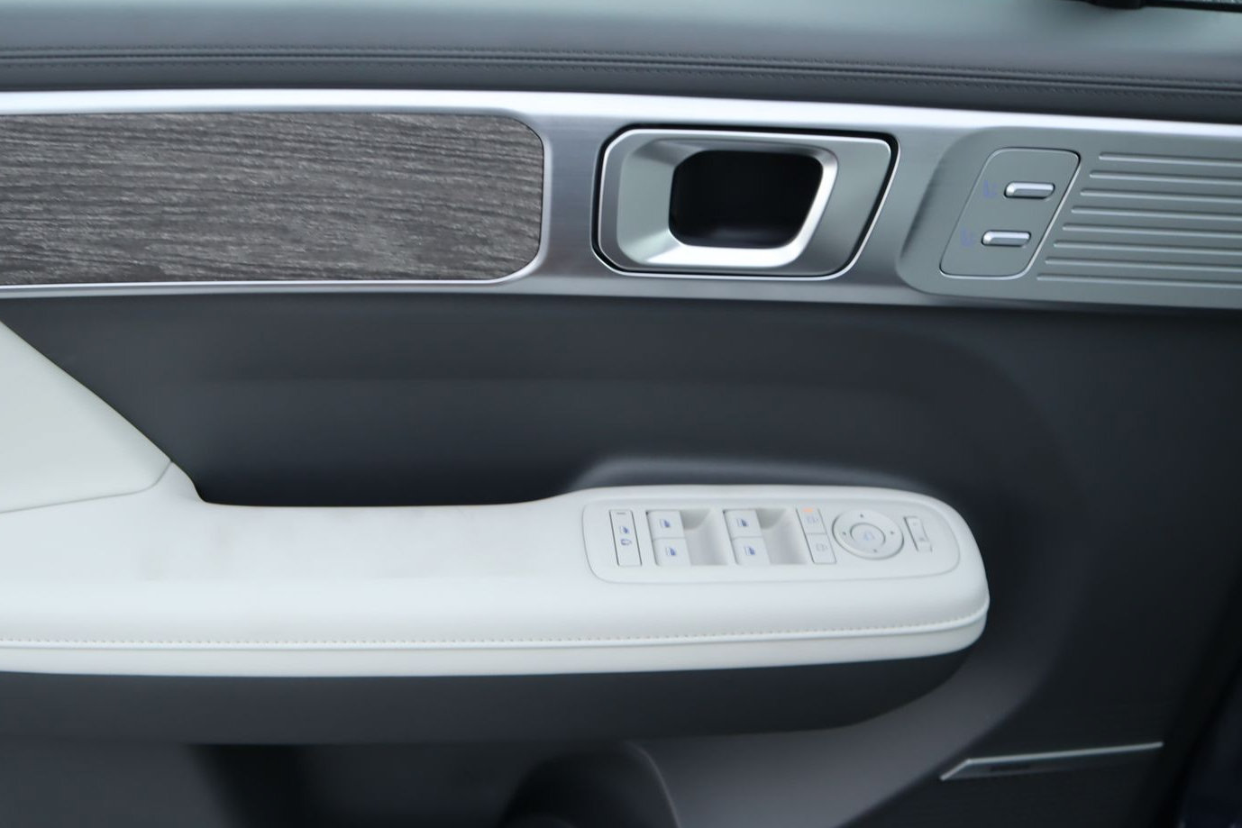 New 2027 Hyundai Santa Fe Calligraphy AWD/4WD image 23