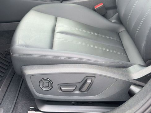 Used 2025 Audi A5 2.0T Premium w/ Convenience Package AWD/4WD image 14