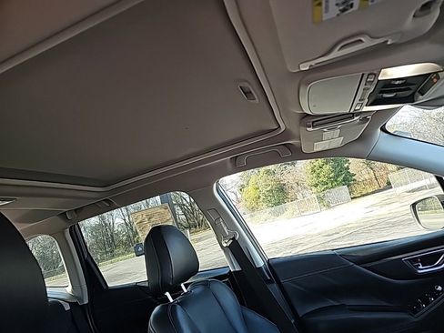 Used 2020 Subaru Forester Limited w/ Popular Package #3 image 40