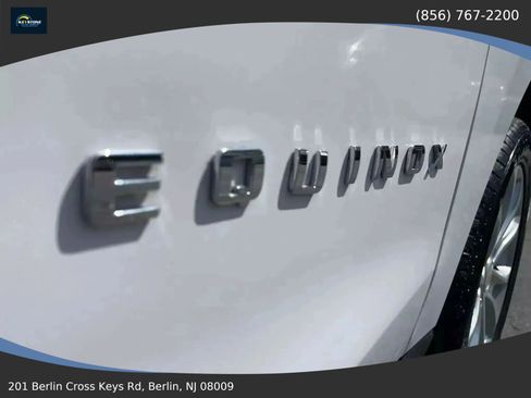 Used 2018 Chevrolet Equinox LT image 19