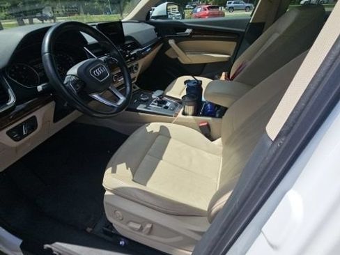 Used 2018 Audi Q5 2.0T Premium w/ Convenience Package AWD/4WD image 9